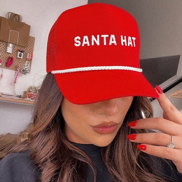 Santa Hat trucker - Picture 2 of 5
